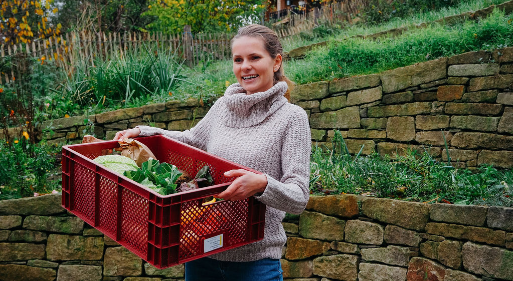 Dein Online-Hofladen. Obst- und Gemüsekiste. Wir sind für Dich da!